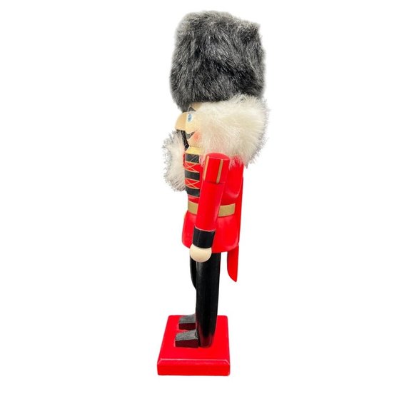 Toy Soldier Nut Cracker 14" Red Wooden Nutcracker with sword - Picture 4 of 7